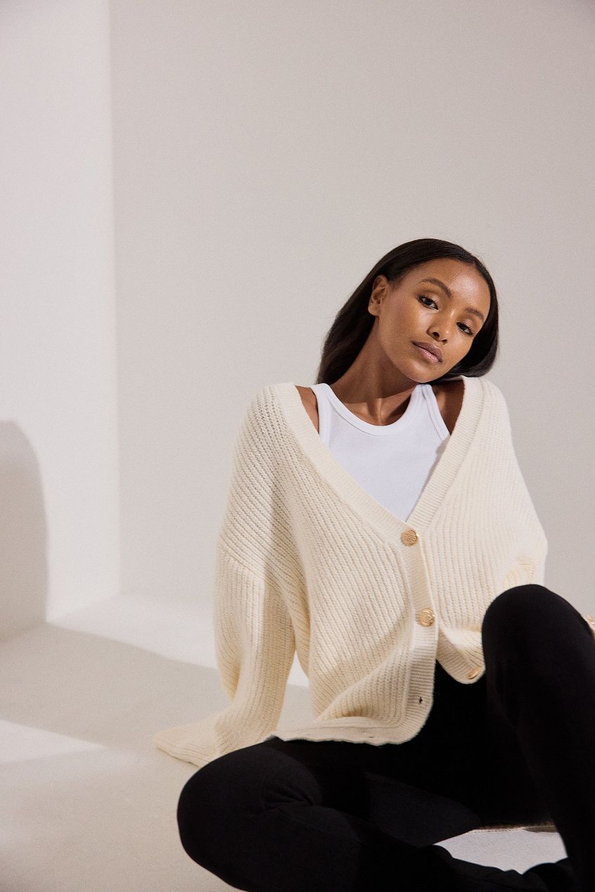 Old Money in Winter: Wardrobe Inspo that Shows Refined Taste