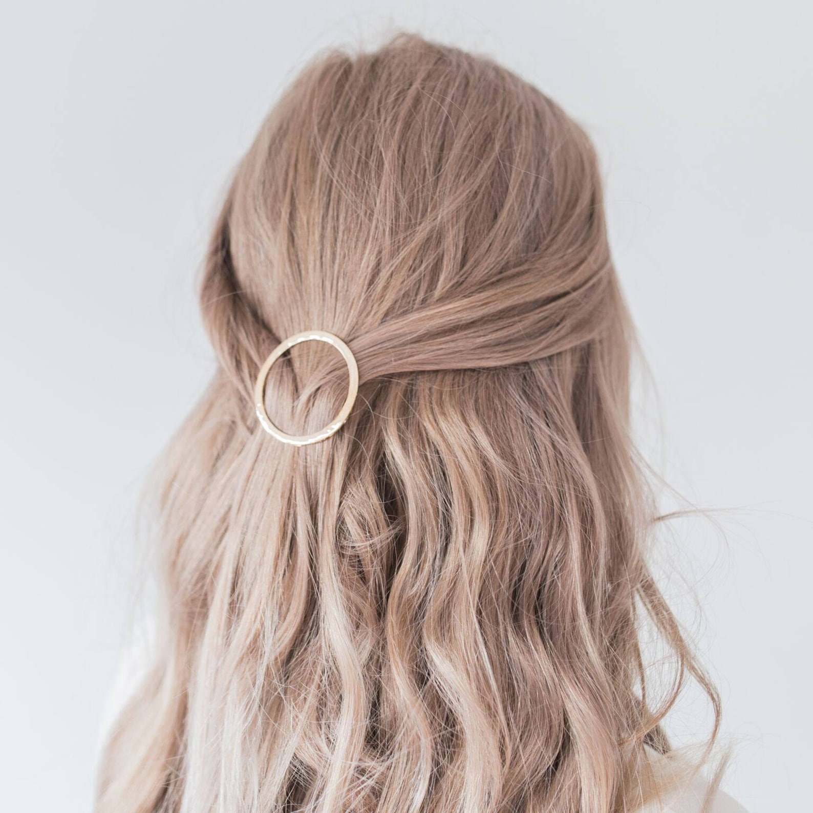 The Millennial Aesthetic: Unraveling The Corporate Boho Style