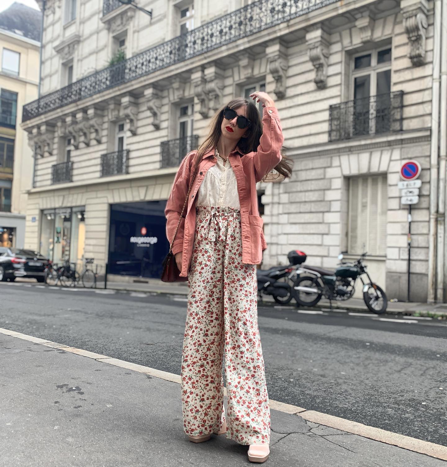 Boujie in Blush: Get Ready to Shine Bright with the Chicest of Pinks