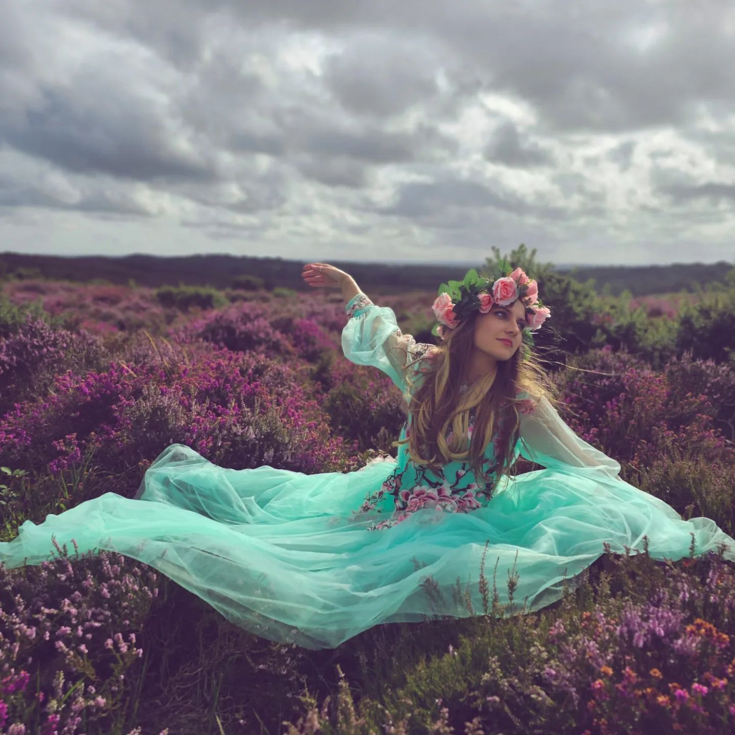 Mint Magic: Elevate Your Style with Vibrant Pairings for Mint Green Outfits