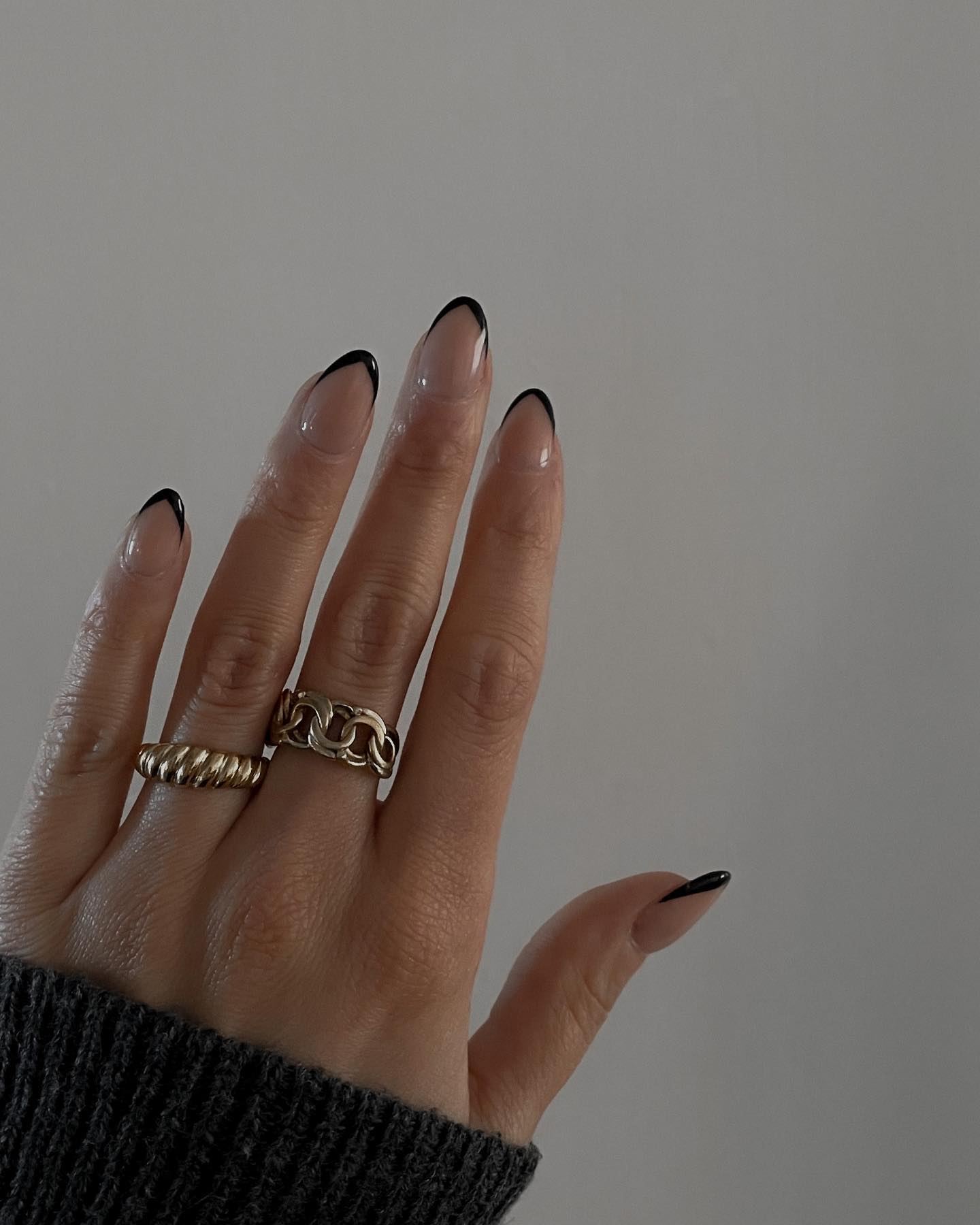 Flaunt Your Dark Feminine Side: 11+ Sophisticated Black French Tip Looks