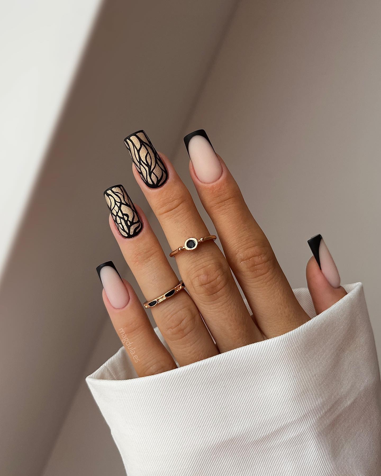 Flaunt Your Dark Feminine Side: 11+ Sophisticated Black French Tip Looks