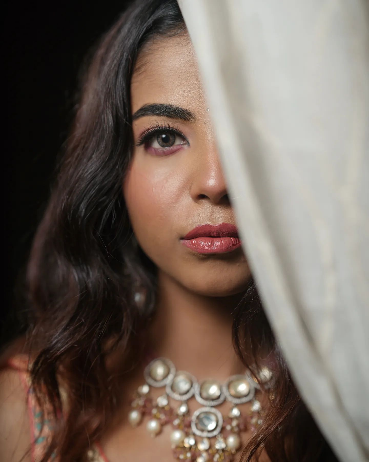 Beauty with Bite: Unleashing Your Inner Femme Fatale Through Dark Makeup