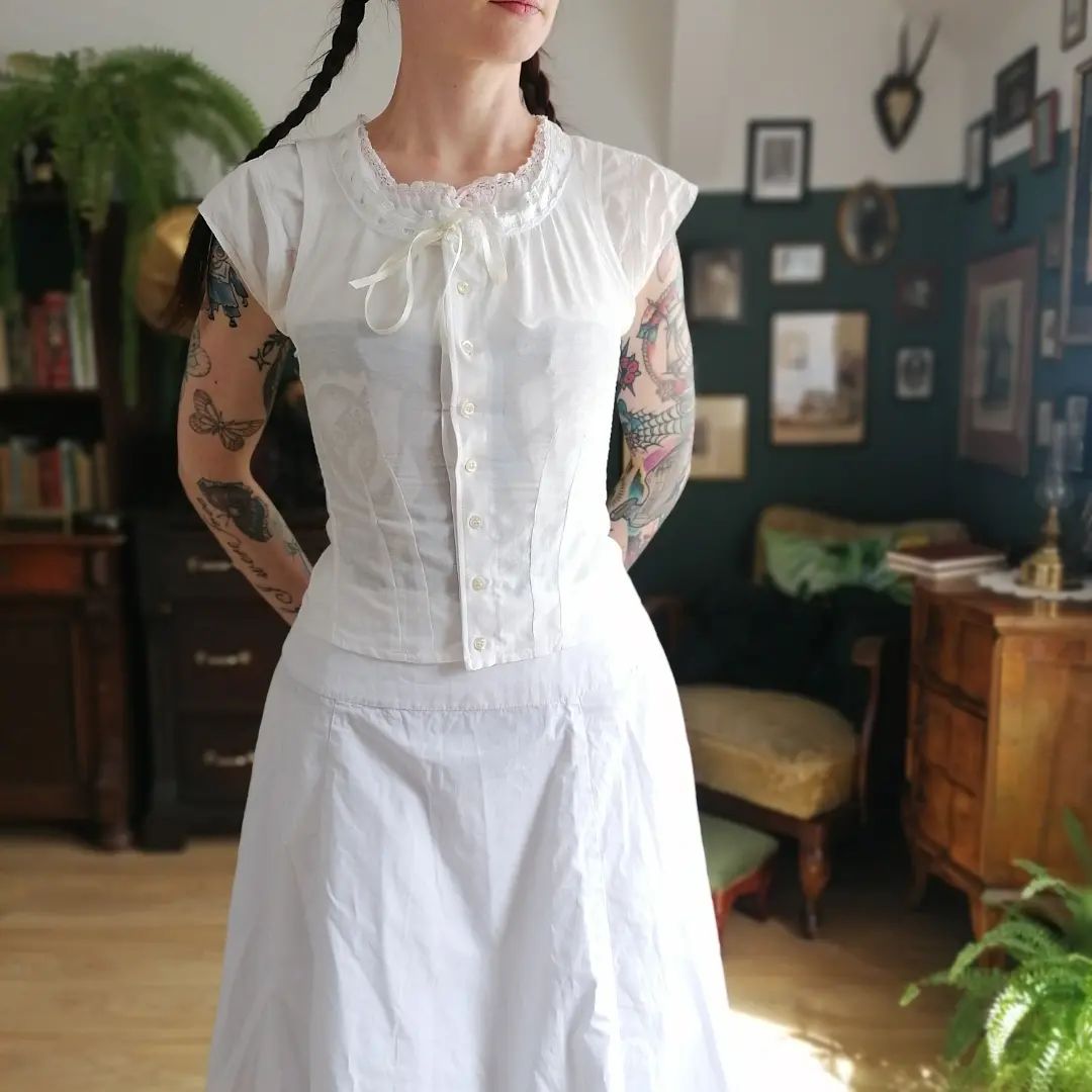 Cottagecore Underwear: What did Victorians wear? (Don’t pretend you’re not curious)