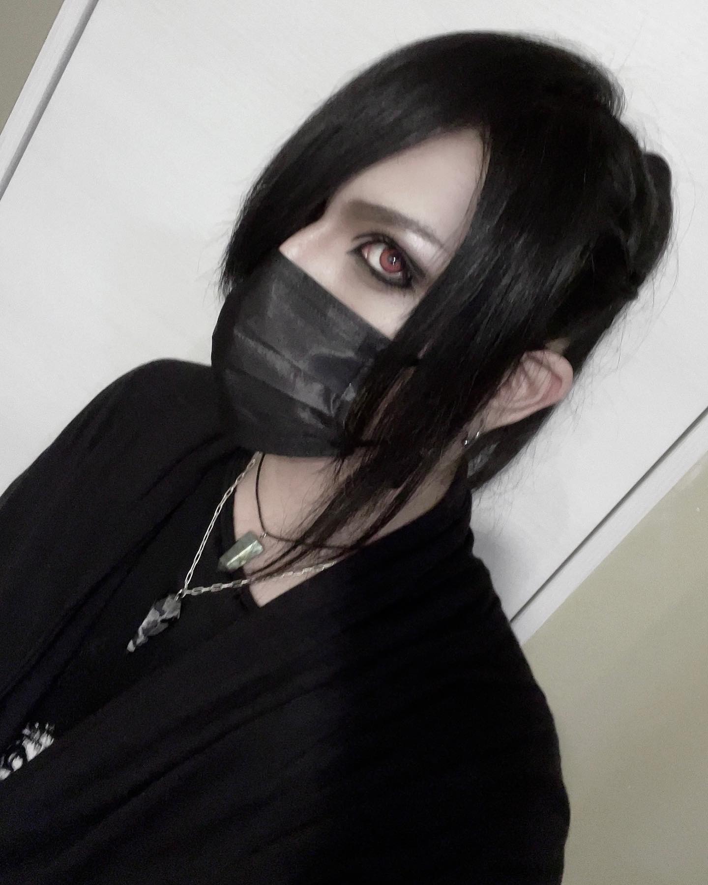 Mochi Skin: Embracing the Velvety Complexion Trend with a Gothic Twist
