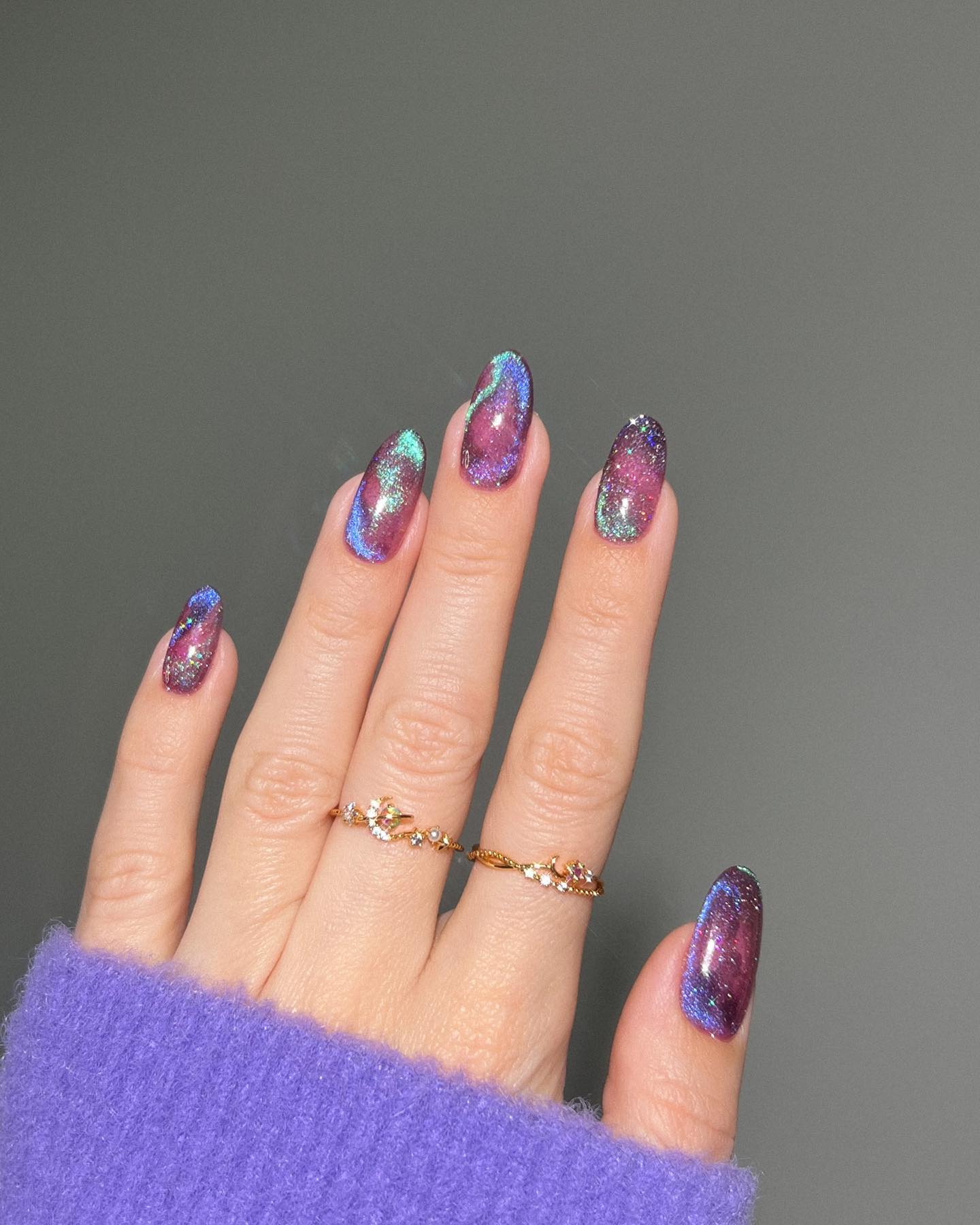 Velvet Nails Luxurious and Textured Mani To Try At Home IndieYesPls
