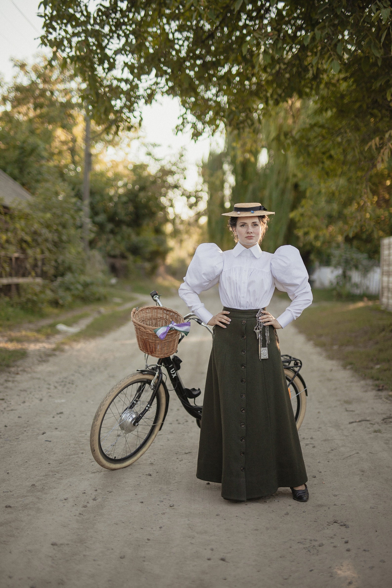 Making Waves with Edwardian Glam: Mix the Cottagecore and Academia Trends