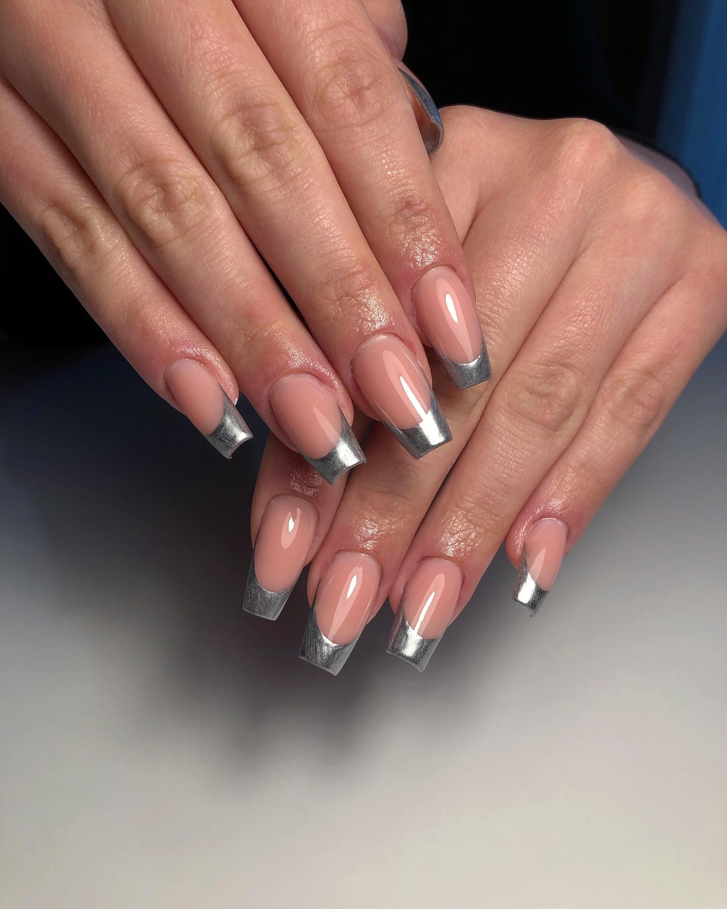 20+ Luxe Looks: Wintery Rich Girl Manicure