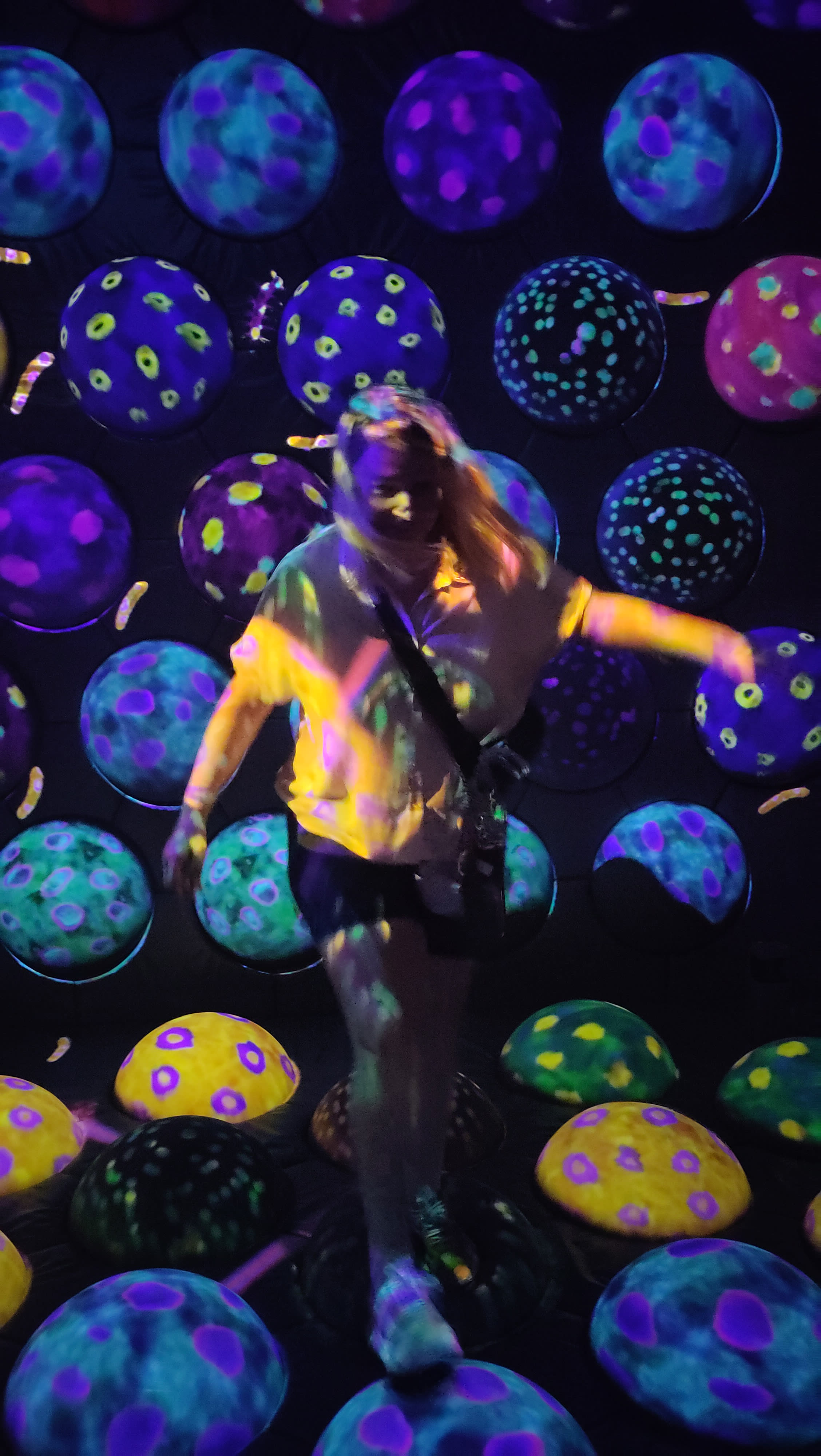 {"caption":[{"type":"text","text":{"content":"On relâche son enfant intérieur","link":null},"annotations":{"bold":false,"italic":false,"strikethrough":false,"underline":false,"code":false,"color":"default"},"plain_text":"On relâche son enfant intérieur","href":null}],"type":"external","external":{"url":"https://res.cloudinary.com/dttkrq9dl/image/upload/v1711879258/IMG_20231016_165430_z5fwru.jpg"}}