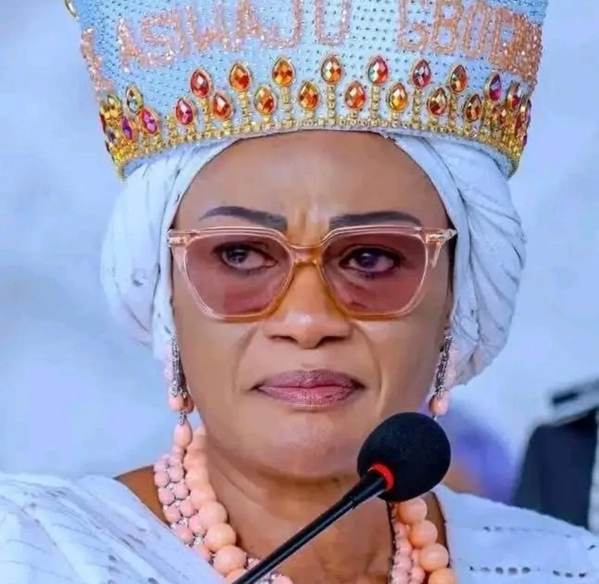 First Lady’s Street Vending Advice Sparks Governance Crisis