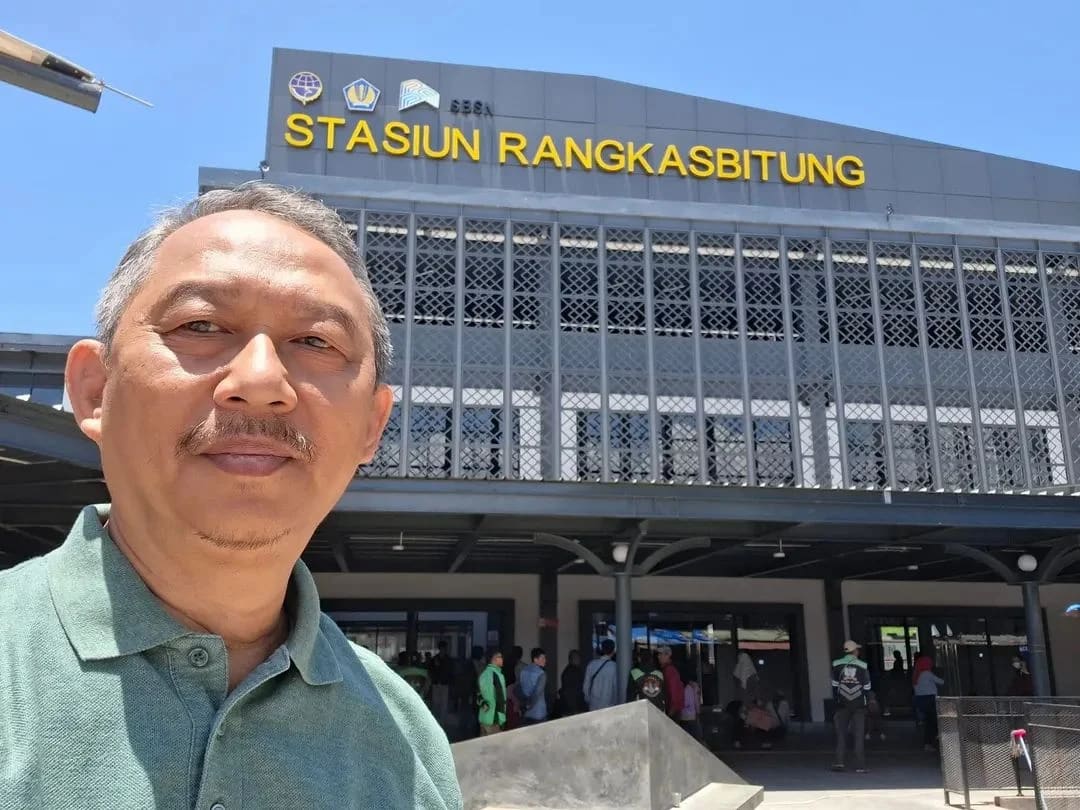 URGENSI TRANSPORTASI UMUM: KRISIS ENERGI, MENYELAMATKAN AKSESIBILITAS DAN MASA DEPAN DAERAH