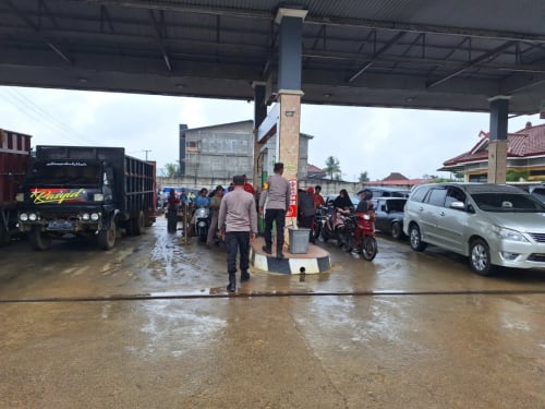 Polda Jambi dan Polres Jajaran Intensifkan Pengecekan SPBU, Pastikan Stok BBM Aman Pasca Penyesuaian Harga