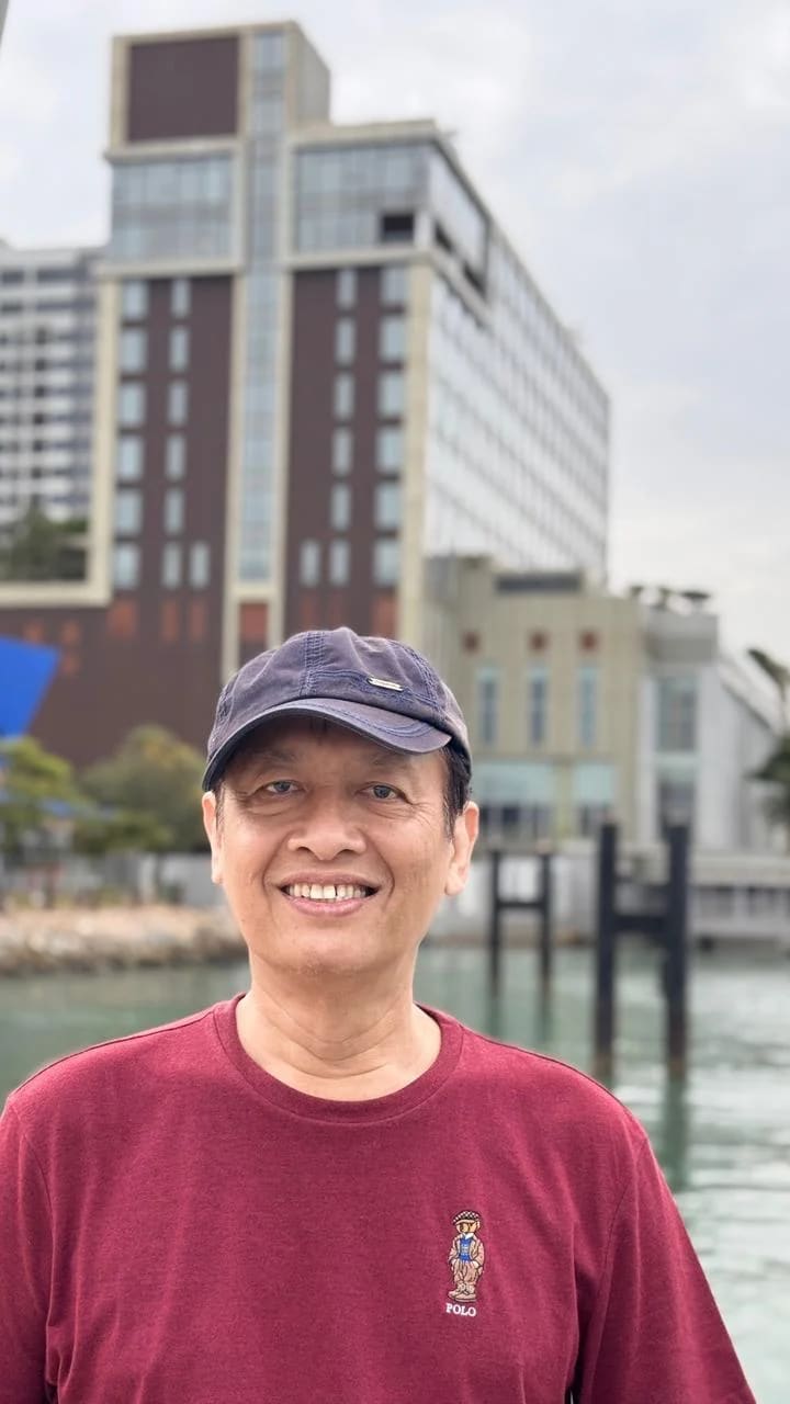 Prof Henri Subiakto Itu "Anak Muda Yang Terjebak Di Tubuh Yang Tua"