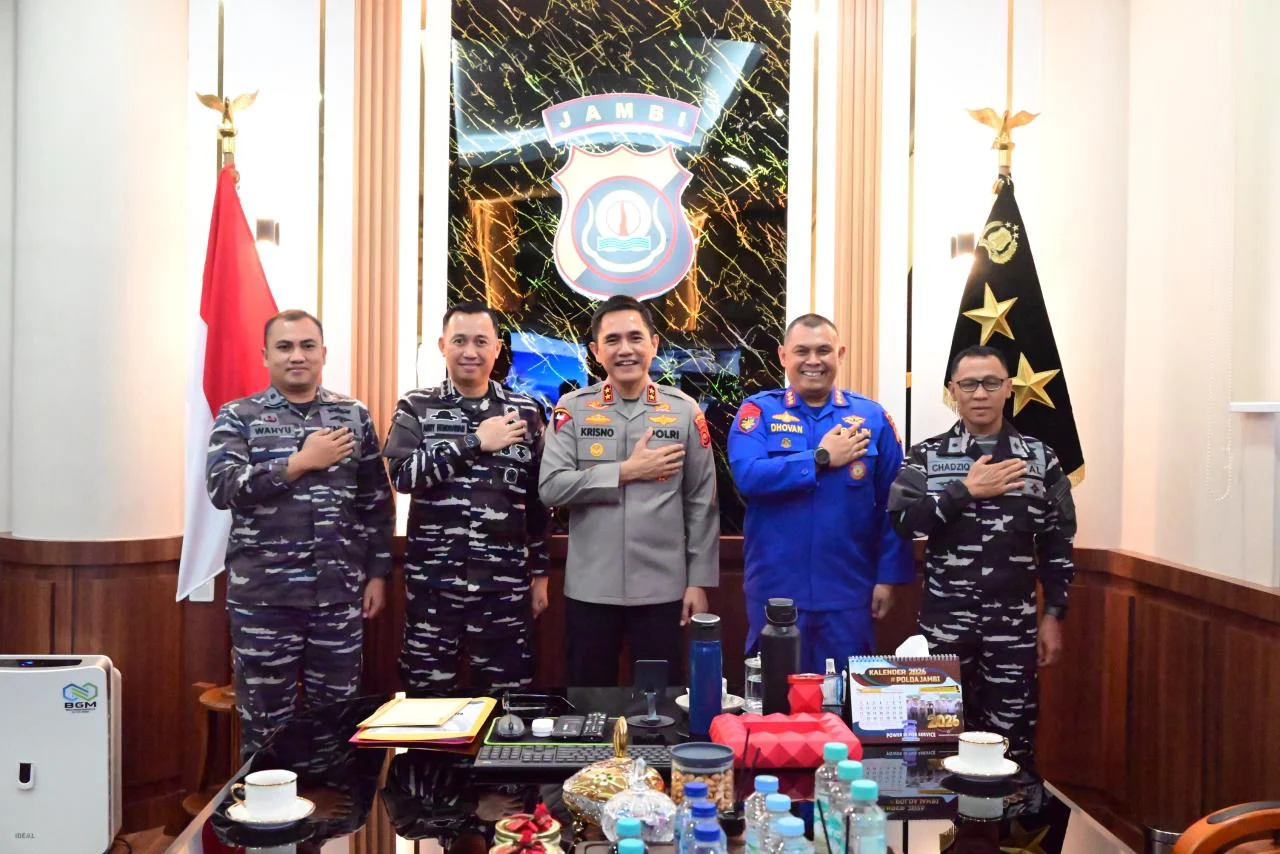 Kapolda Jambi Terima Audiensi Danlanal Palembang, Perkuat Sinergi Pengamanan Wilayah Perairan