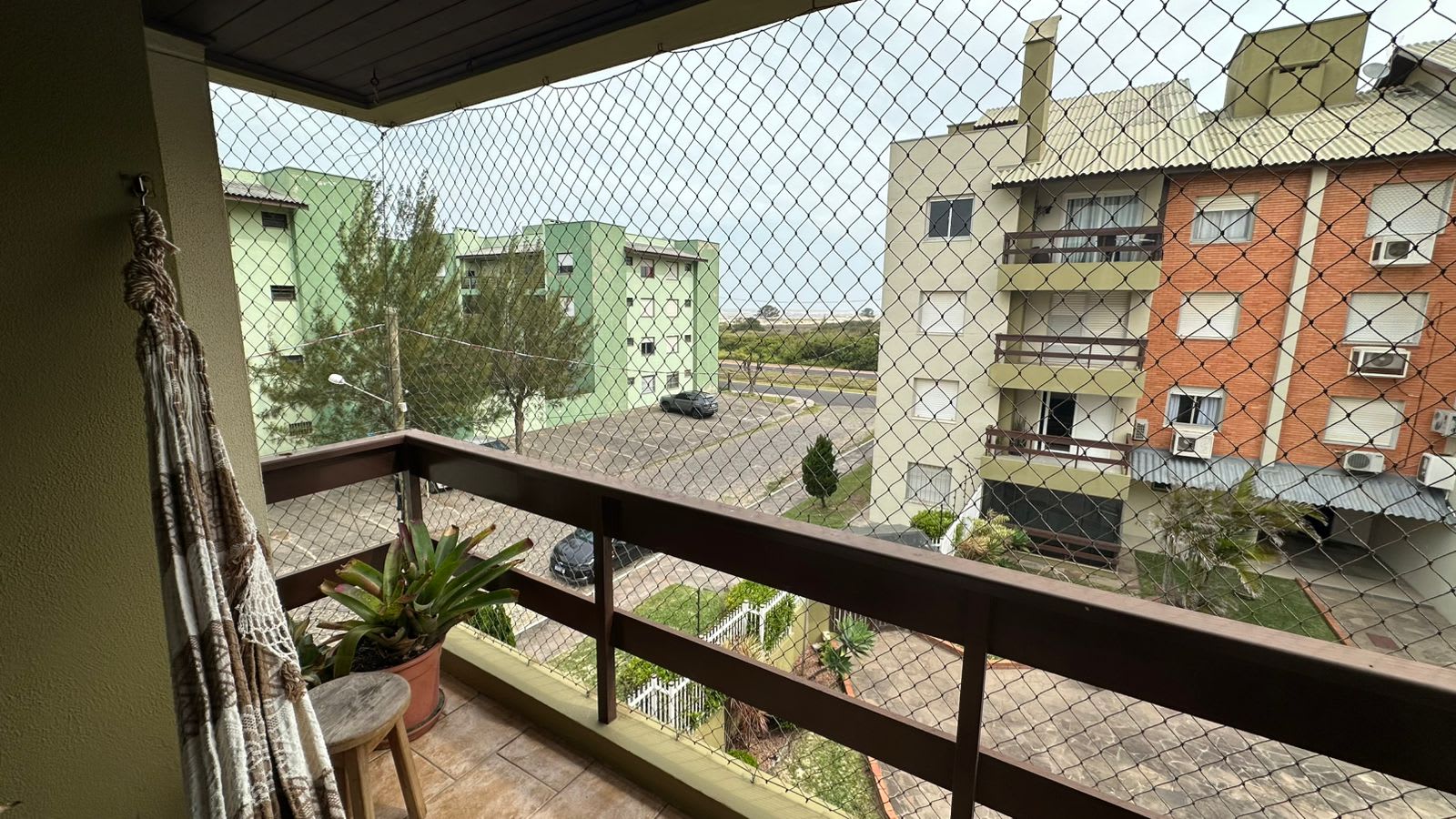 Apartamento 3 Dormitórios com Vista Mar a 50m da Praia - Foto 2