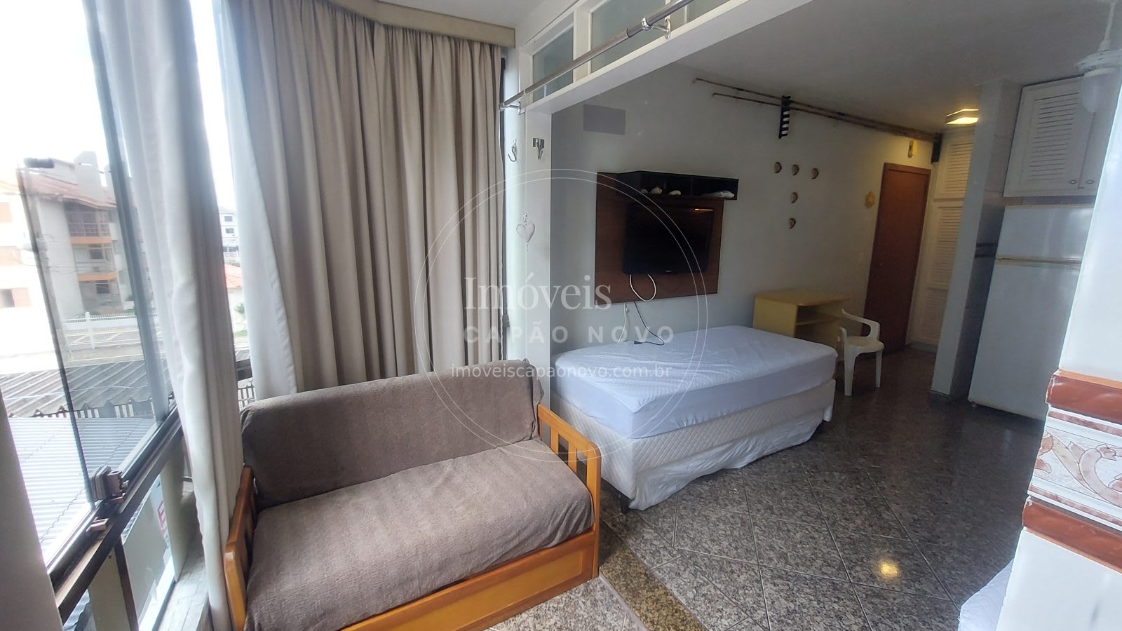 Apartamento JK Mobiliado a Uma Quadra do Mar - Capão Novo, Posto 4