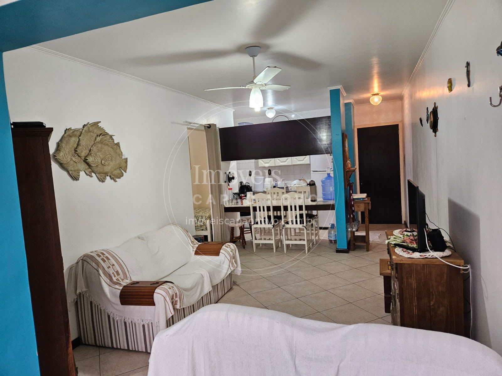 Apartamento Térreo Mobiliado com Sacada Fechada Frente Norte no Centro - Capão Novo