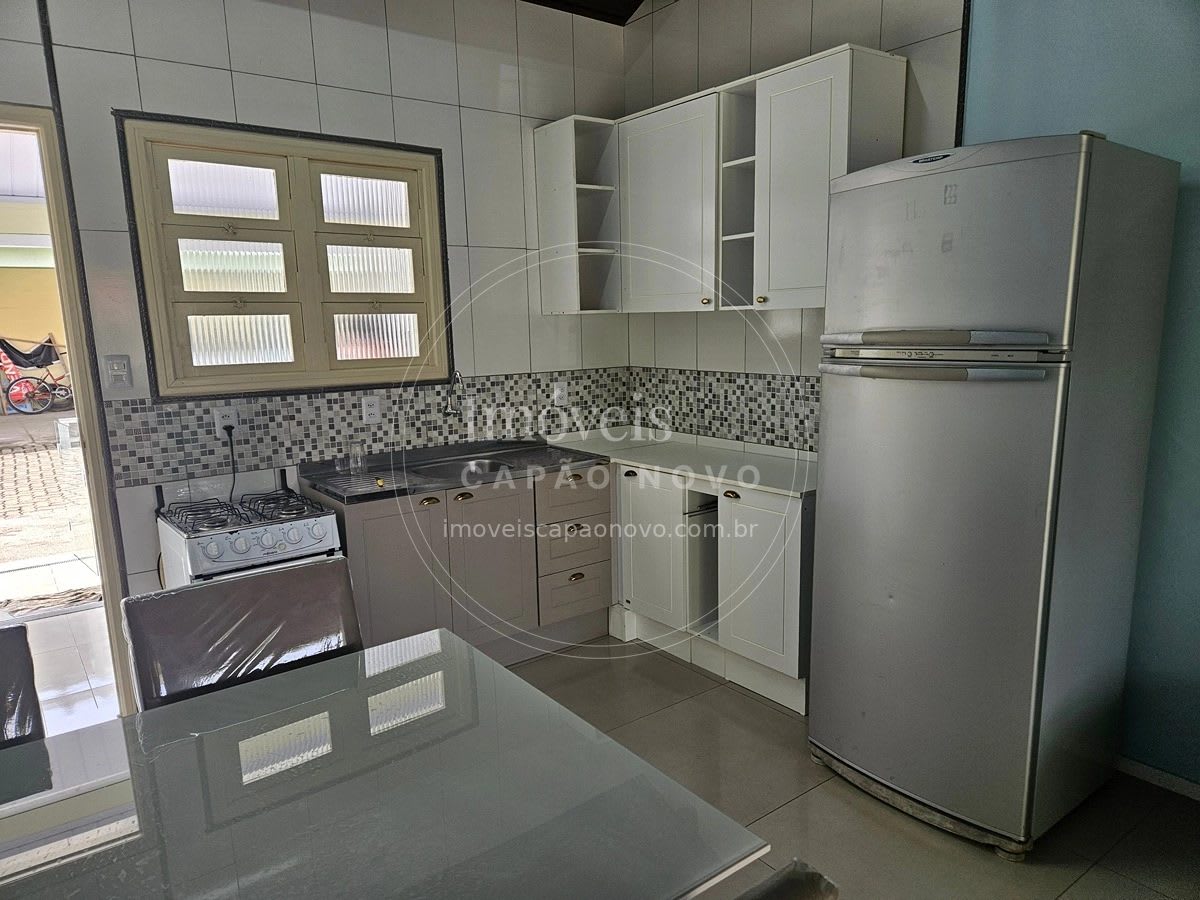 Vivenda 2 Dormitórios com Suíte Totalmente Reformada - Posto 4, Capão Novo - Foto 4