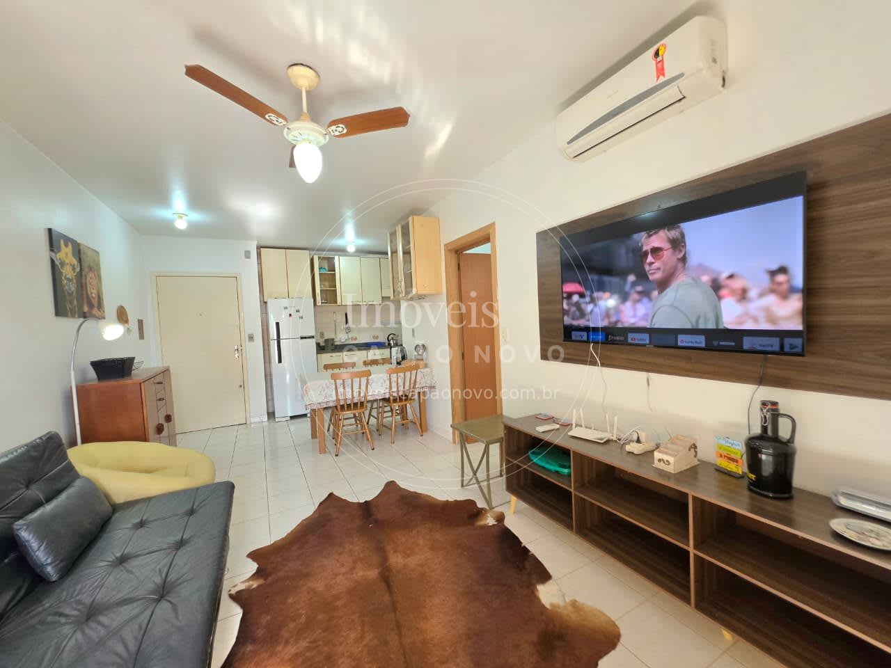 Apartamento 1 e Meio Dormitório com Churrasqueira Privativa - Posto 4