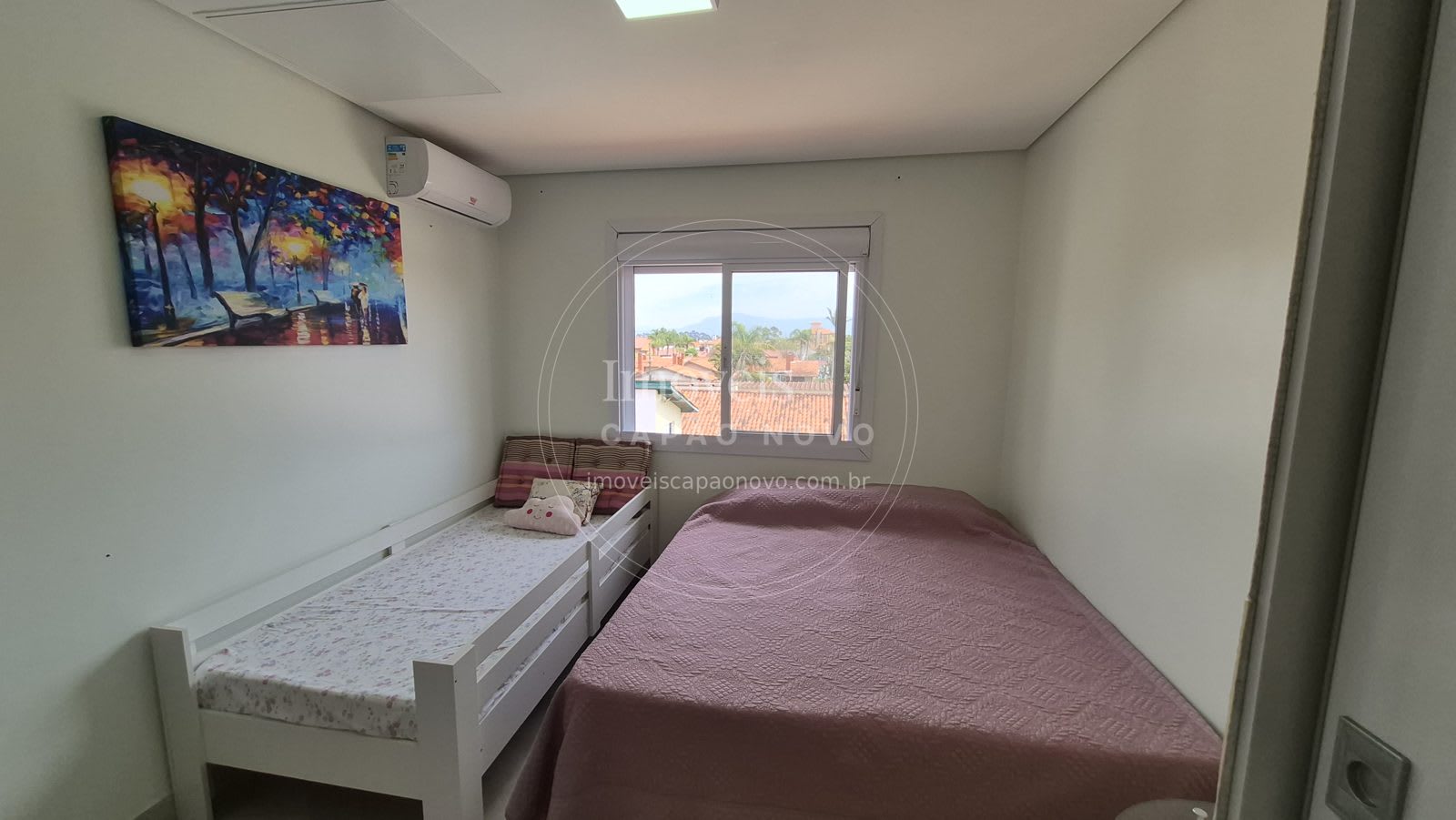 Apartamento 2 Dormitórios Reformado com Sacada e Churrasqueira - Foto 5