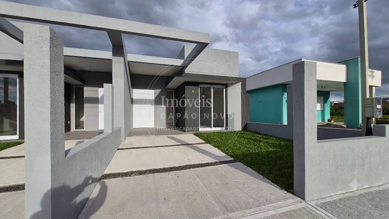 Casa Geminada Nova com 2 Dormitórios e Suíte