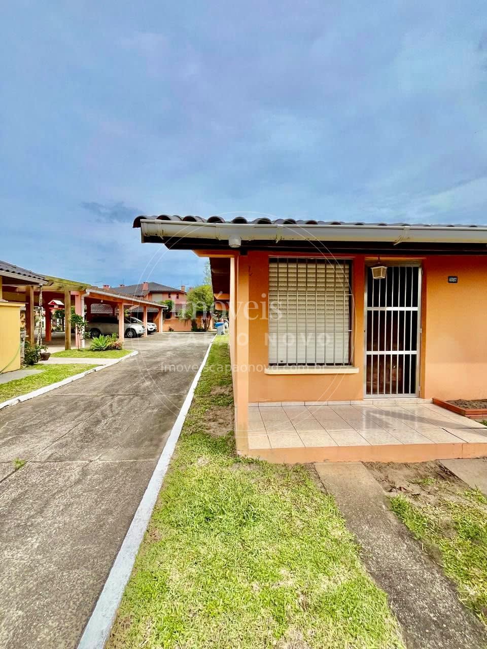 Vivenda 2 Dormitórios Mobiliada com 73m² em Condomínio com Piscinas, Capão Novo - Foto 4