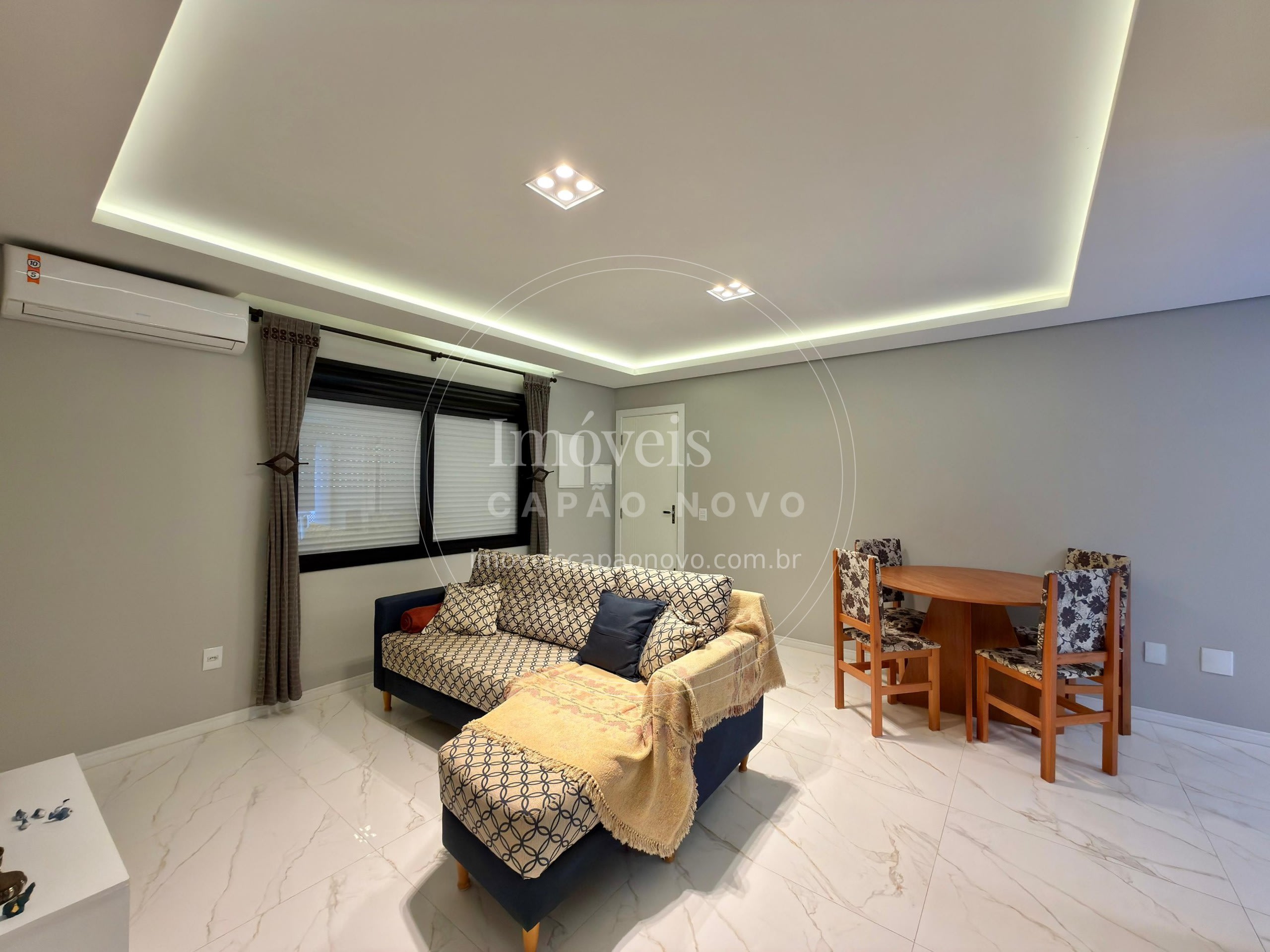 Apartamento 2 Dormitórios com Suíte e Churrasqueira no Terraço, Mobiliado, Zona Nova em Capão da Canoa - Foto 3