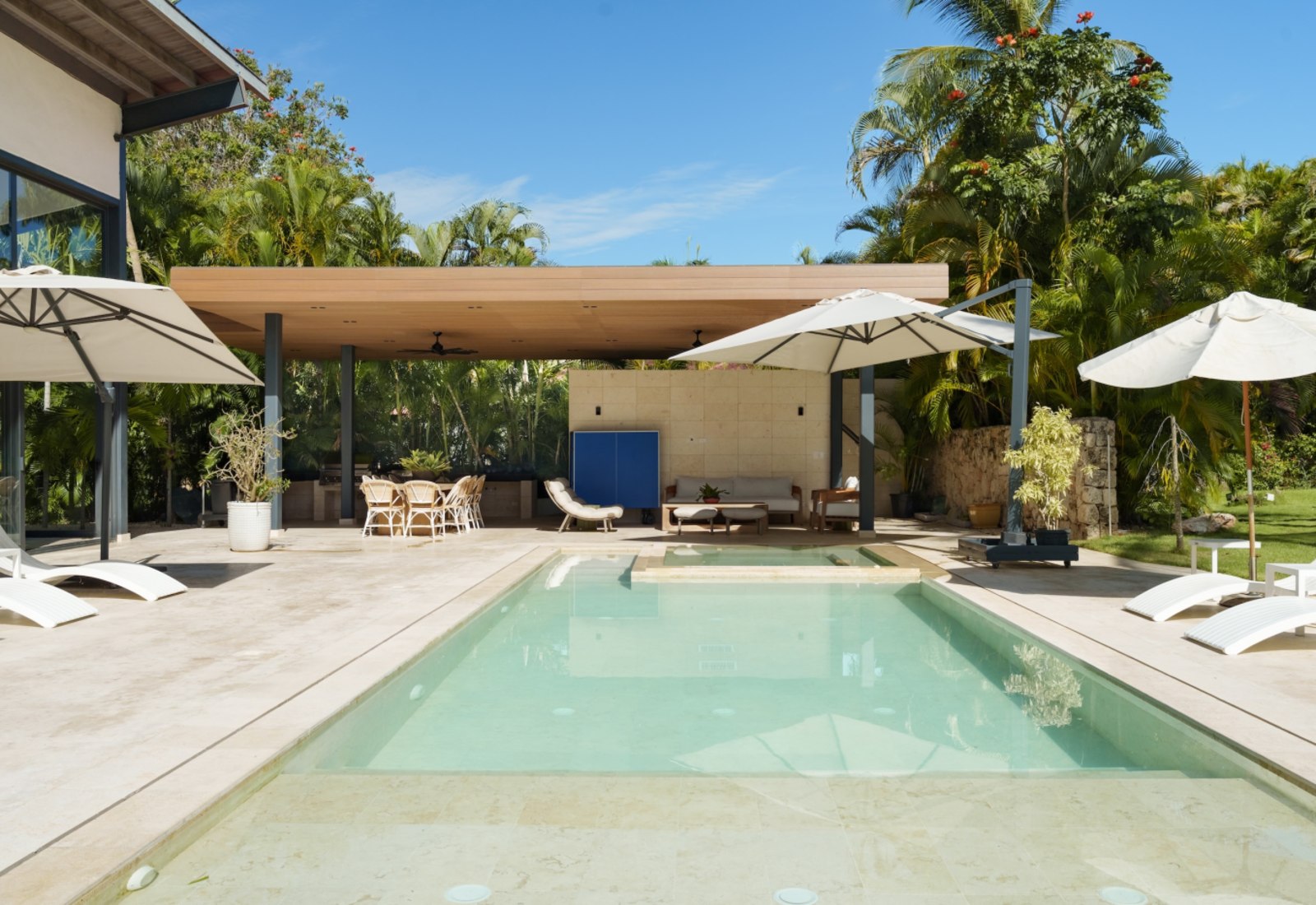 Casa Lucent 