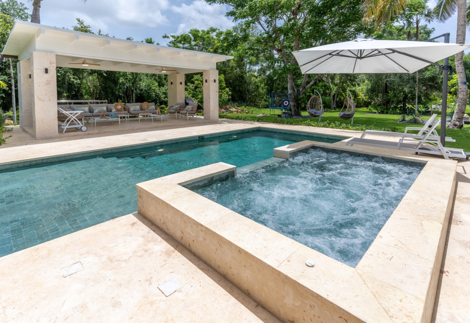 Villa Lavigne