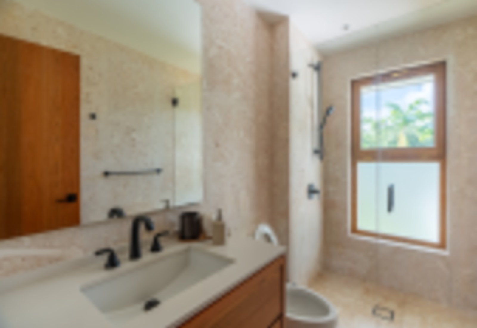Bedroom 6 en-suite