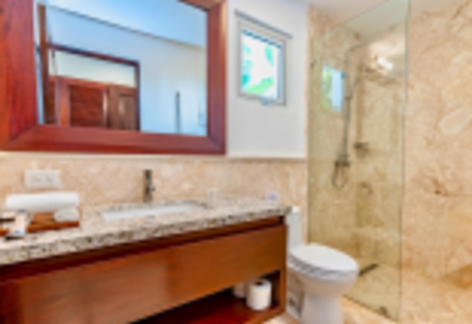 Bedroom 1 en-suite
