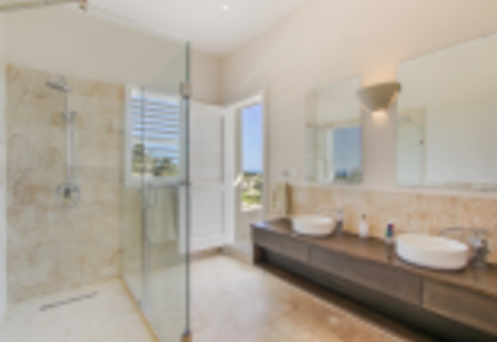 Bedroom 6 en-suite