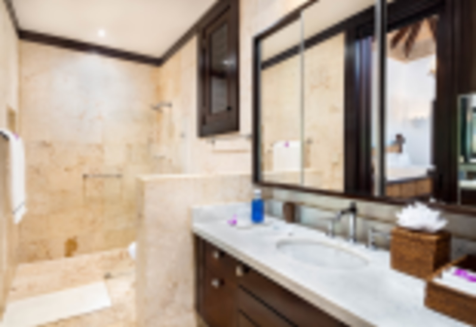 Bedroom 1 en-suite