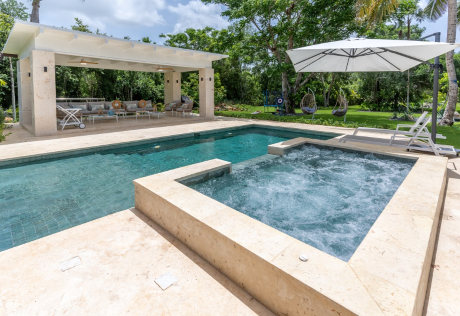 Villa Lavigne