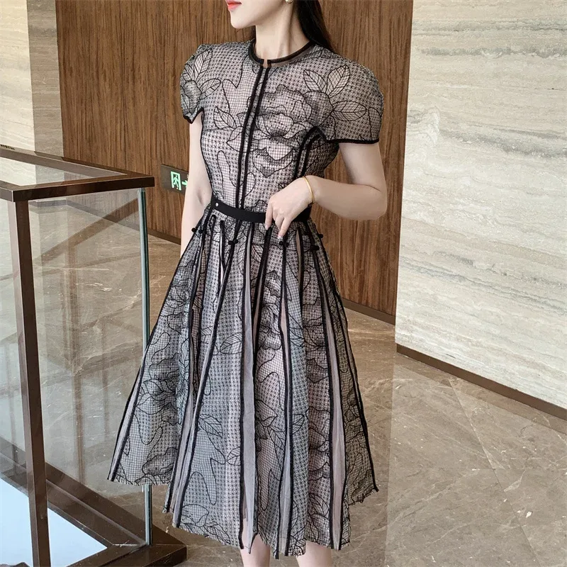 024 New Runway High Quality Summer Party Dress - image 3