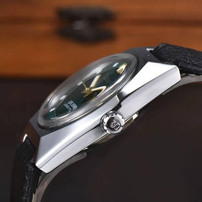 Seiko Men's Mechanical Watch - image 3