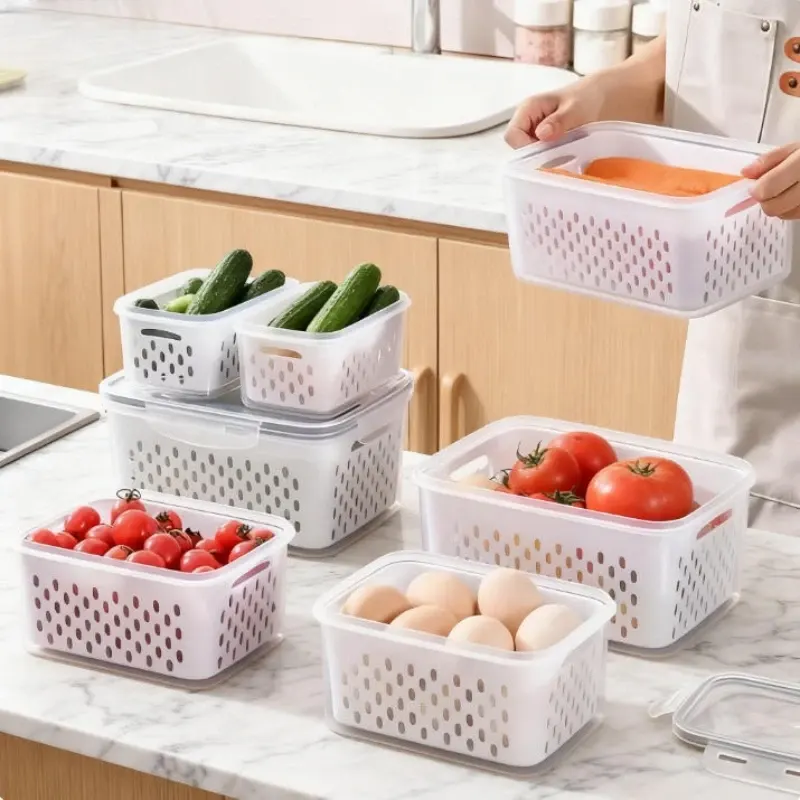 6 Sealed Food Storage Containers - image 3