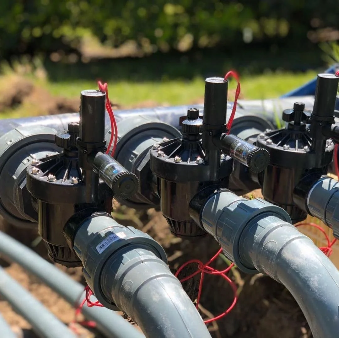 Equipamiento para piscinas, filtros, bombas y tablestacado