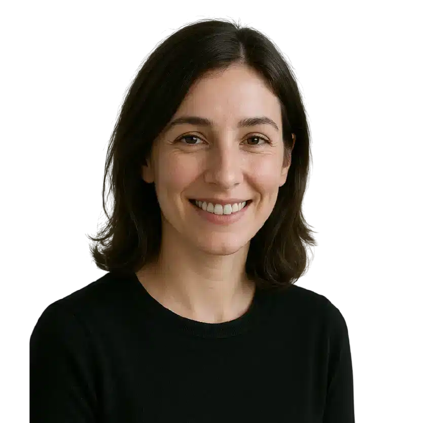 Headshot of Elena, Design Lead at CET