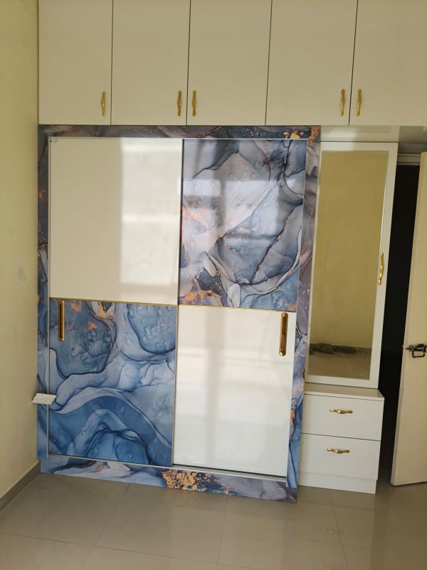 2bhk semi furnished in sector 59 pyramid midtown