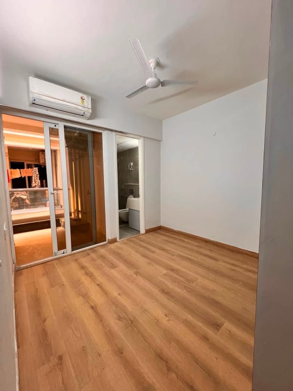 2Bhk Semi Furnished Flat For Rent