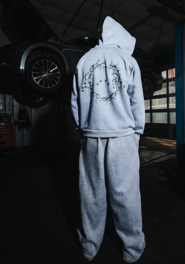 grey zip-up hoodie - View 2