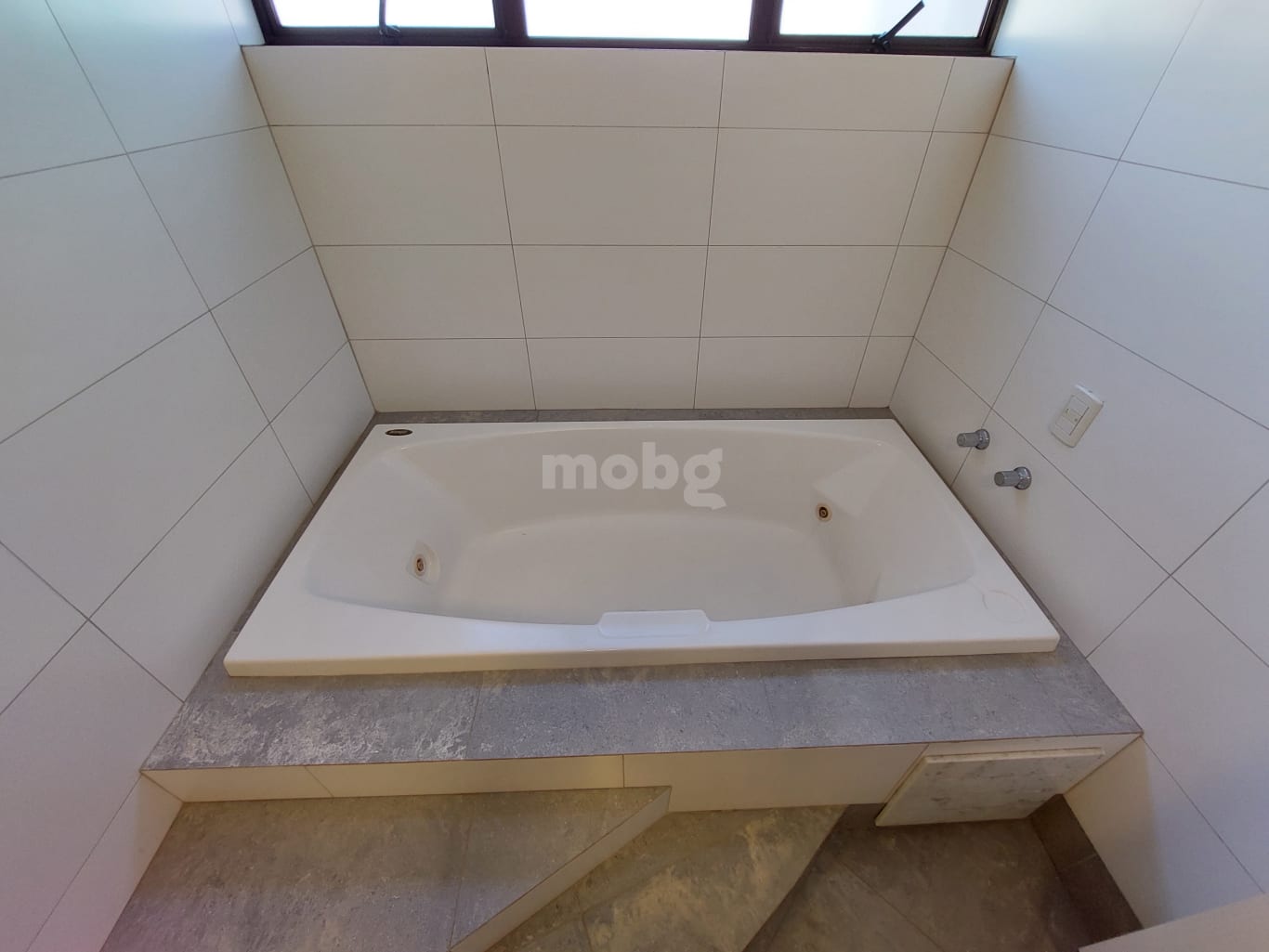 Apartamento para alugar com 4 quartos