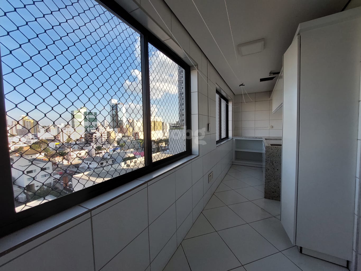 Apartamento para alugar com 4 quartos