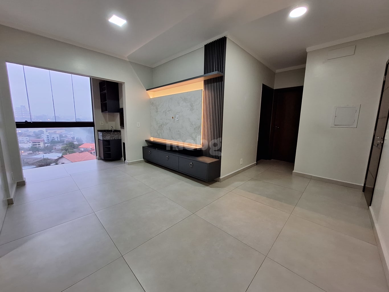 Apartamento para alugar com 2 quartos