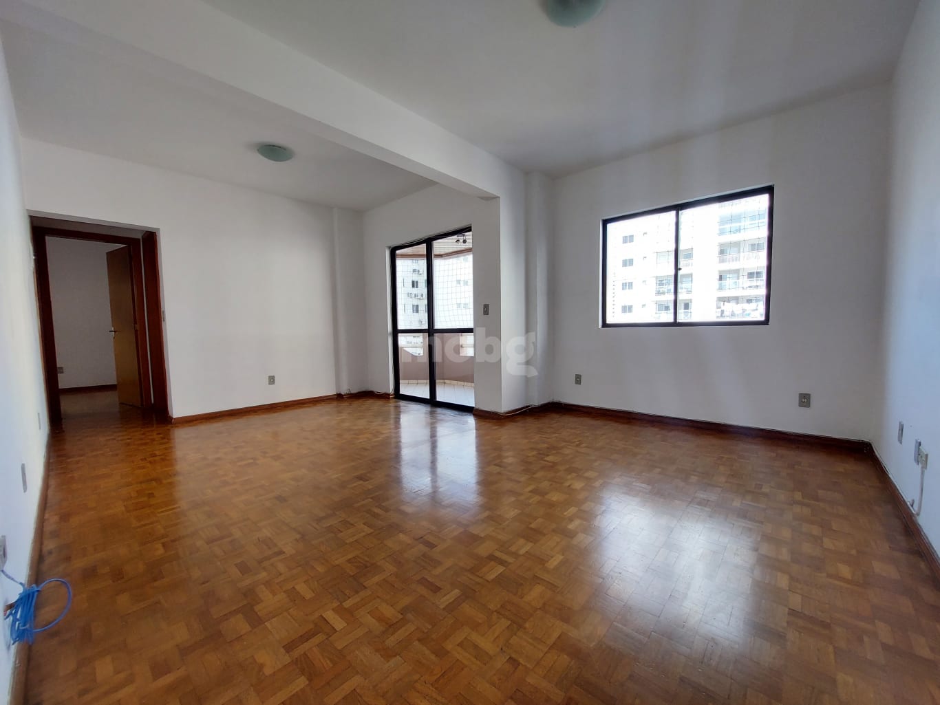 Apartamento para alugar com 2 quartos