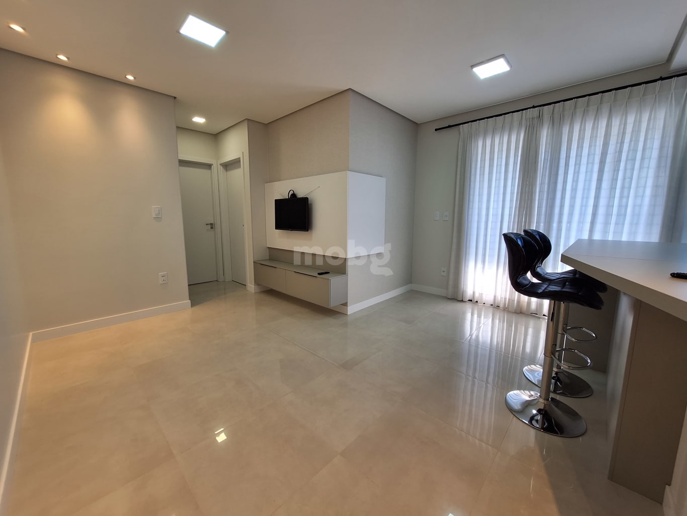 Apartamento para alugar com 2 quartos