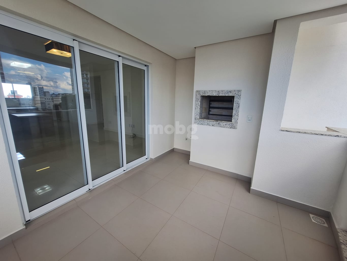 Apartamento para alugar com 2 quartos
