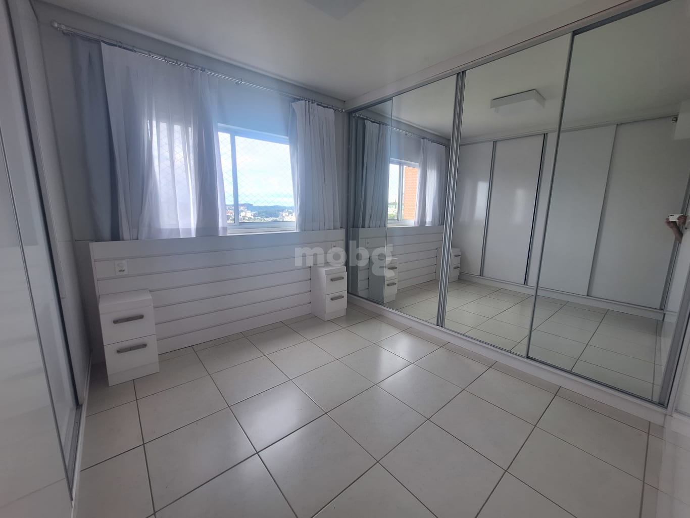 Apartamento para alugar com 2 quartos