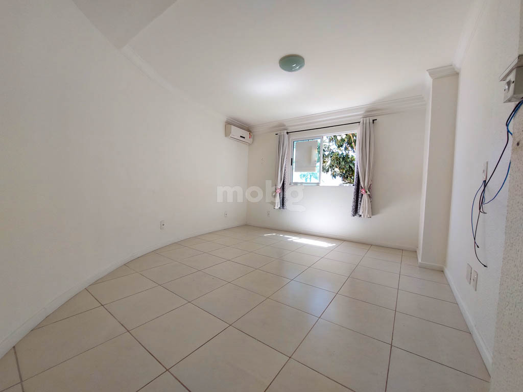 Apartamento para alugar com 1 quartos